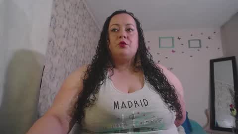 Snapshot of aleia_taylor chatting on December 16, 2:47 am aleia taylor online show from December 16, 2:47 am
