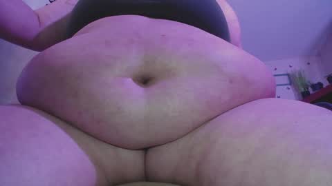 Snapshot of aleia_taylor chatting on January 4, 1:31 pm aleia taylor online show from January 4, 1:31 pm