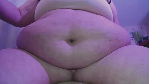Snapshot of aleia_taylor chatting on January 12, 8:04 am aleia taylor online show from January 12, 8:04 am