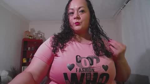 Snapshot of aleia_taylor chatting on September 12, 3:50 am aleia taylor online show from September 12, 3:50 am