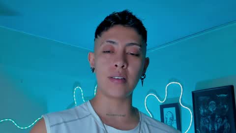 Alejandra online show from April 28, 4:56 pm
