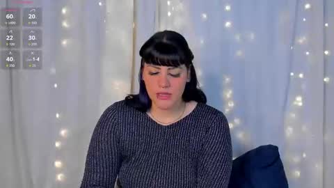 Snapshot of aleja_rossi chatting on October 8, 3:31 pm Aleja online show from October 8, 3:31 pm