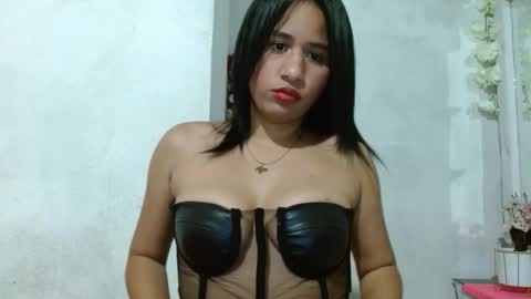 Snapshot of aleja_swety chatting on December 10, 7:58 am ALEJA online show from December 10, 7:58 am