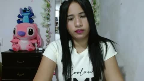 Snapshot of aleja_swety chatting on May 2, 6:40 am ALEJA online show from May 2, 6:40 am