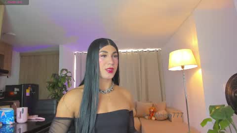 A L E J A N D R A online show from July 1, 7:46 pm