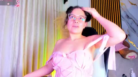 CUTE ALEJA online show from May 27, 1:57 am
