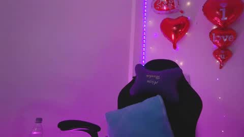 Snapshot of alejaharker chatting on January 30, 2:16 am Aleja Harker online show from January 30, 2:16 am