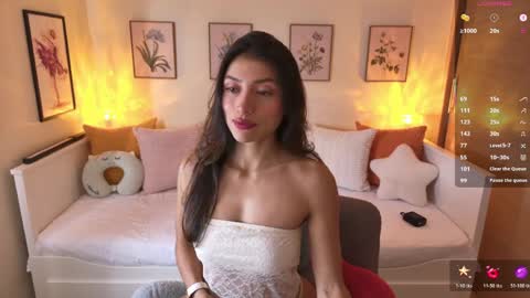 Alejandhra online show from April 3, 1:09 pm
