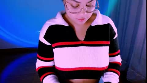 Snapshot of alejandra_conde chatting on October 9, 4:43 am Alejandra online show from October 9, 4:43 am