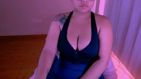 Snapshot of alejandra_conde chatting on December 3, 3:32 pm Alejandra online show from December 3, 3:32 pm