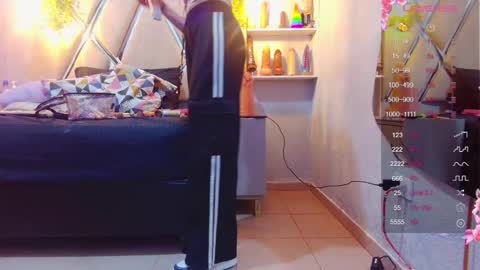 alejandra martins online show from December 5, 8:05 pm