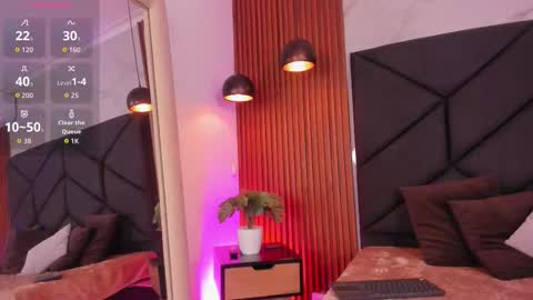 Aleja  online show from November 5, 9:15 pm