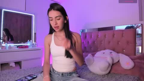 alejandraaa_ online show from September 25, 3:10 am