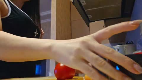 alejandradelaney online show from December 10, 12:49 pm