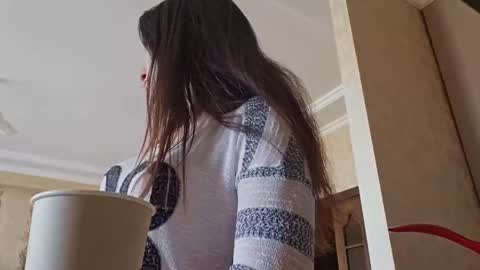 alejandradelaney online show from February 13, 8:38 am