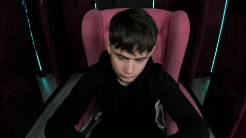 Alejandro online show from March 26, 3:50 pm