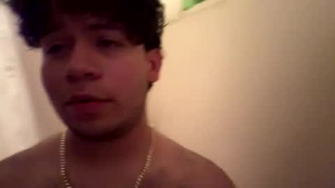 Snapshot of alejandromart377 chatting on October 27, 2:15 am alejandromart377 online show from October 27, 2:15 am