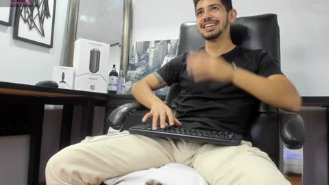 Alejo  online show from January 10, 7:21 pm
