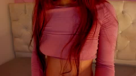 Alejita699 online show from May 14, 10:05 pm