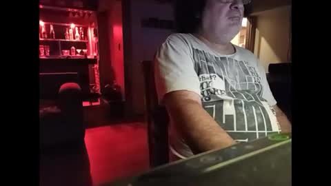 Snapshot of alejito16 chatting on October 5, 7:17 am alejito16 online show from October 5, 7:17 am