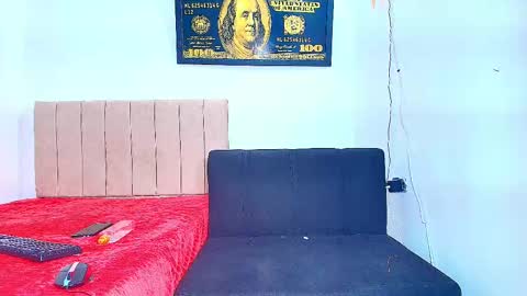 alejo_21cm online show from September 30, 6:24 pm