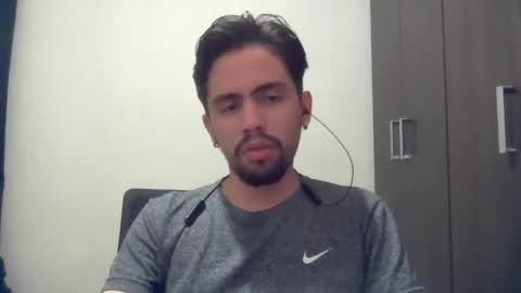 alejo_shy online show from December 15, 1:02 am
