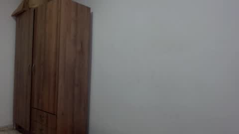 alejohots online show from December 21, 4:52 am