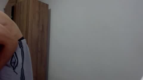 alejohots online show from January 23, 7:11 am