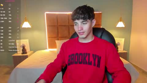 ALejoo Saenz online show from October 21, 3:07 am