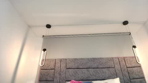 Snapshot of aleka_williams_ chatting on September 29, 8:30 am aleka_williams_ online show from September 29, 8:30 am