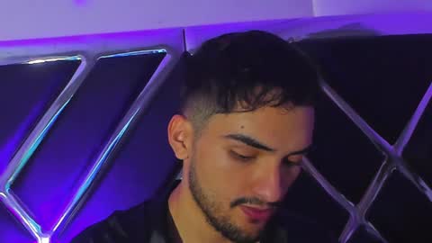 Alek online show from September 19, 5:57 pm