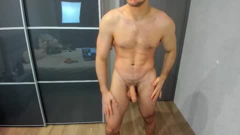 Snapshot of aleks_brown chatting on March 6, 9:55 pm aleks_brown online show from March 6, 9:55 pm