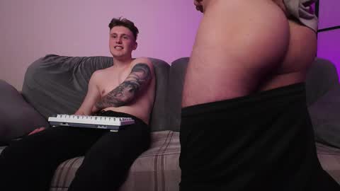 Alex and Linar online show from October 28, 1:20 am