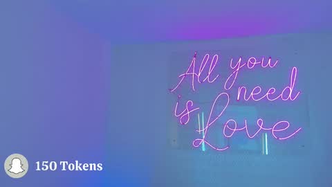 Snapshot of aleksandra_miller chatting on October 6, 12:24 pm Aleksandra online show from October 6, 12:24 pm