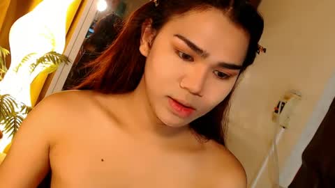 alenajones online show from May 2, 10:31 am