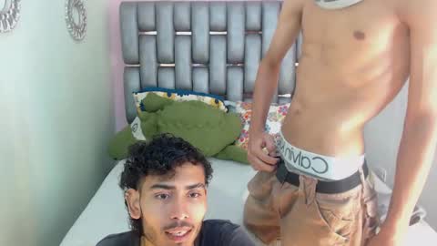 ALENDERS online show from September 15, 11:49 pm