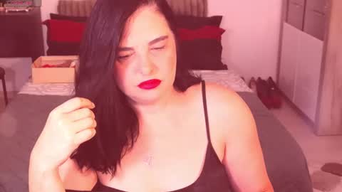 Alenni online show from July 9, 2:59 am