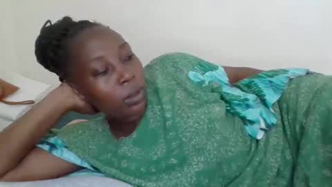 Noreen Kennth and Emilly online show from January 19, 5:49 pm