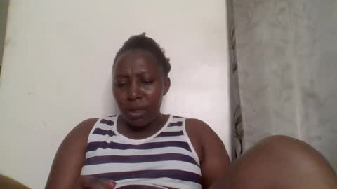 Snapshot of alesha_ chatting on April 2, 6:49 pm Noreen Kennth and Emilly online show from April 2, 6:49 pm