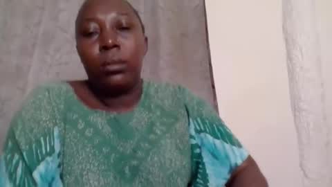 Snapshot of alesha_ chatting on April 5, 7:33 pm Noreen Kennth and Emilly online show from April 5, 7:33 pm