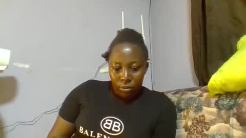 Snapshot of alesha_ chatting on April 12, 7:46 am Noreen Kennth and Emilly online show from April 12, 7:46 am