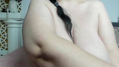 alesha_arabian_ online show from February 9, 5:00 am