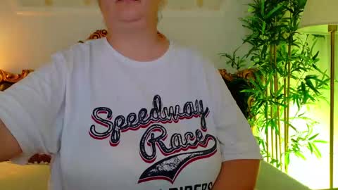 alesha_arabian_ online show from June 8, 4:13 am