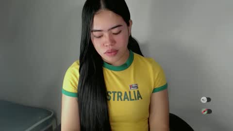 Snapshot of alesha_vibe_me chatting on January 5, 7:06 pm alesha_vibe_me online show from January 5, 7:06 pm