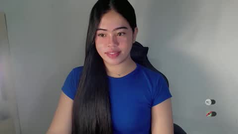 Snapshot of alesha_vibe_me chatting on January 12, 3:28 pm alesha_vibe_me online show from January 12, 3:28 pm