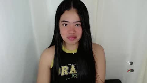 Snapshot of alesha_vibe_me chatting on March 13, 1:34 am alesha_vibe_me online show from March 13, 1:34 am