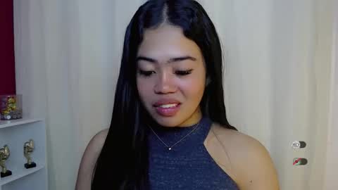 Snapshot of alesha_vibe_me chatting on March 18, 7:50 pm alesha_vibe_me online show from March 18, 7:50 pm