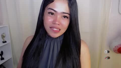 Snapshot of alesha_vibe_me chatting on March 19, 5:39 pm alesha_vibe_me online show from March 19, 5:39 pm