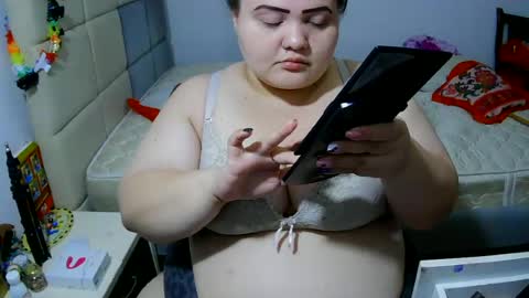 Alesia jones01 online show from July 1, 5:31 am