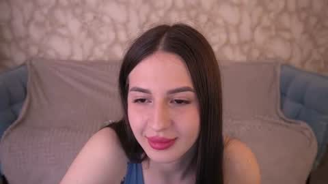 Snapshot of alesiadessmond chatting on June 11, 7:23 pm alesiadessmond online show from June 11, 7:23 pm